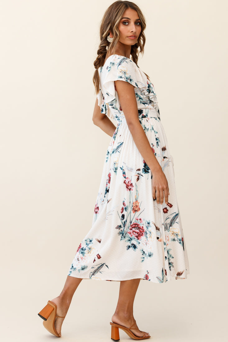 Amelie Tied Bust Pocket Midi Dress Floral Print Beige by Selfie Leslie
