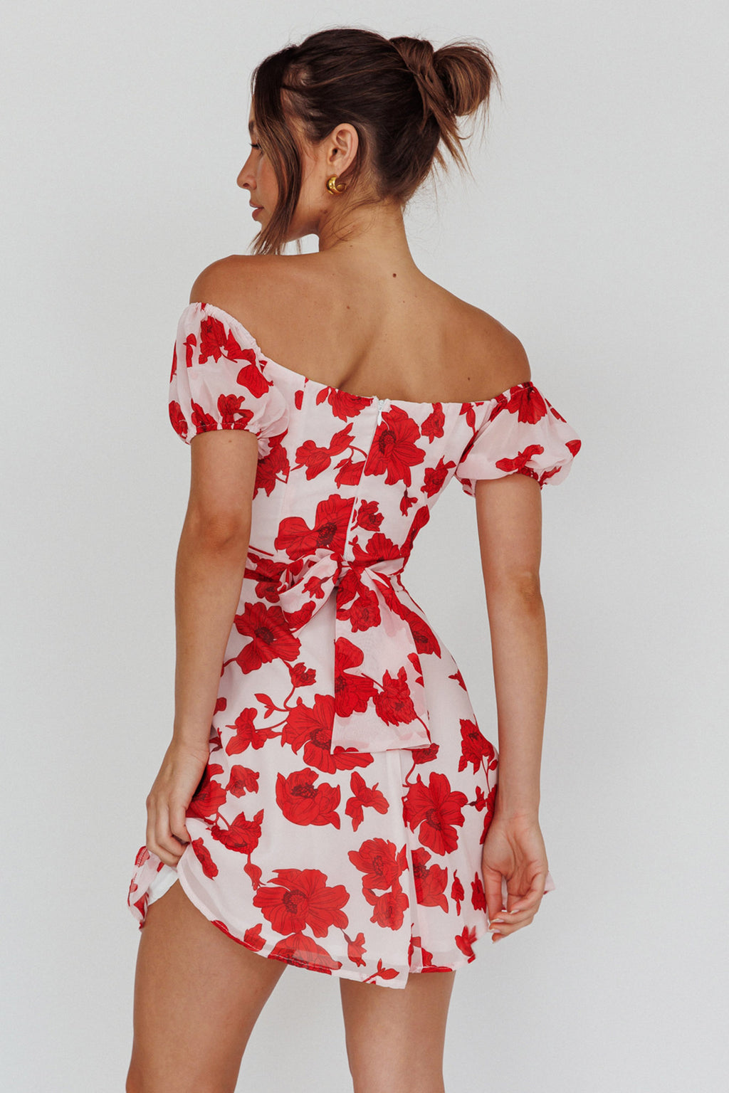 Linka Puff Sleeve Waist Tie Dress Floral Red by Selfie Leslie Australia