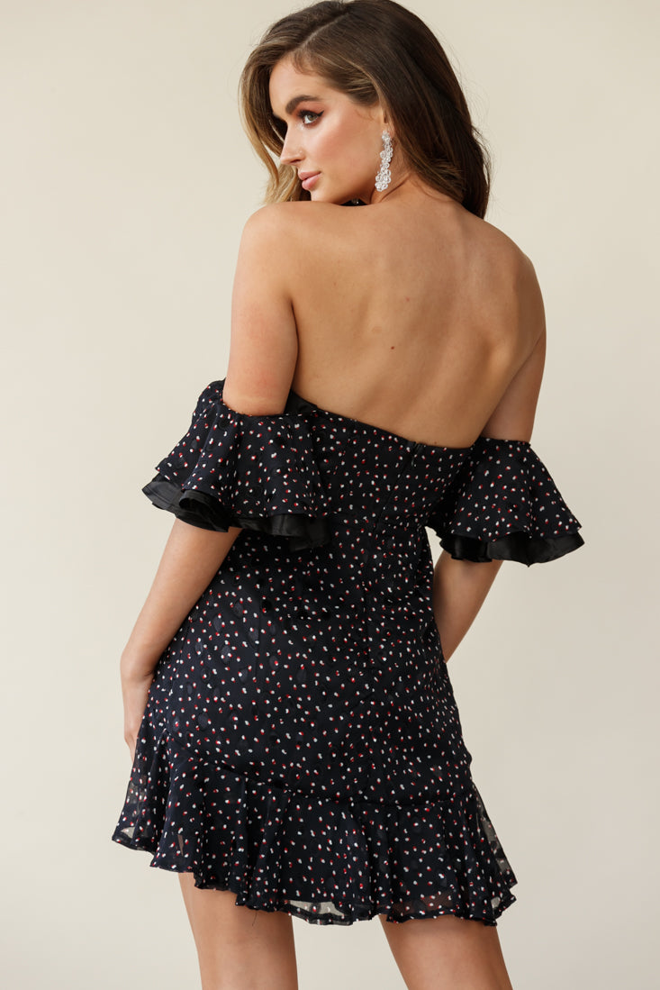 Lure Off-Shoulder Ruched Dress Speckle Print Black by Selfie Leslie