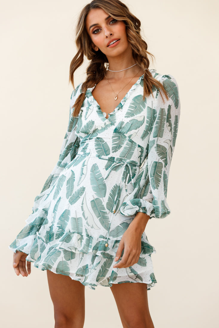Tozzi Long Balloon Sleeve V-Neckline Dress Feather Print White by Selfie Leslie