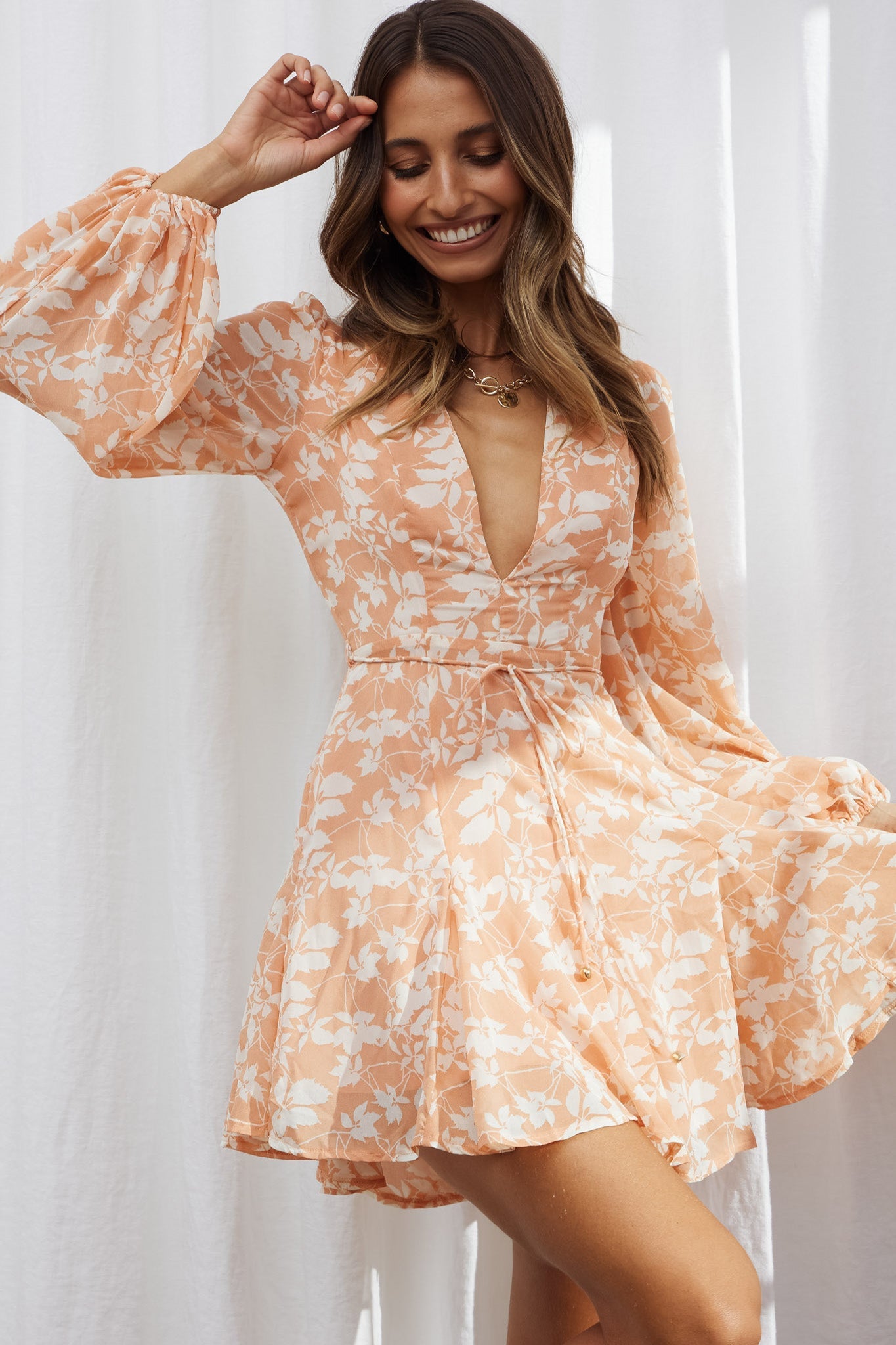 Estelle Long Sleeve V-Neckline Dress Leaf Print Rose by Selfie Leslie