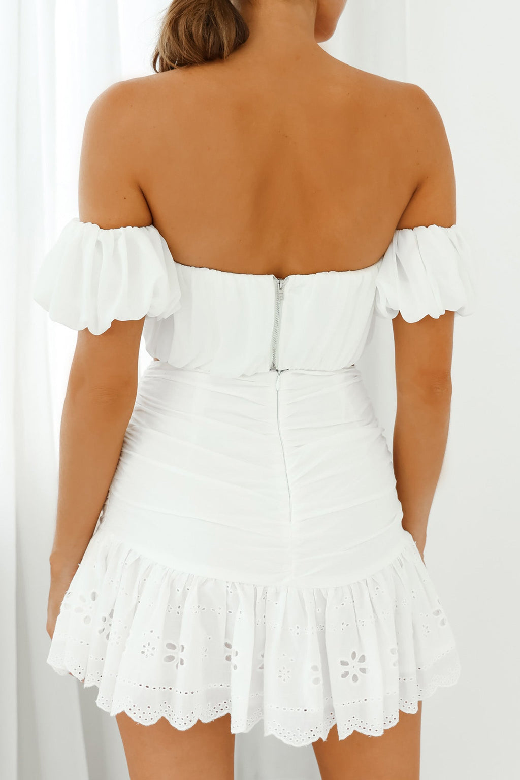 Bisous Sweetheart Neckline Ruched Off-Shoulder Crop Top White by Selfie Leslie
