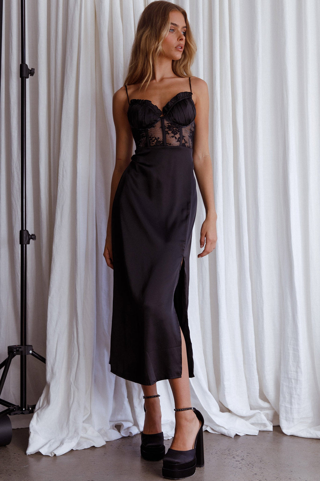 Trophy Lace Bodice Midi Dress Black by Selfie Leslie