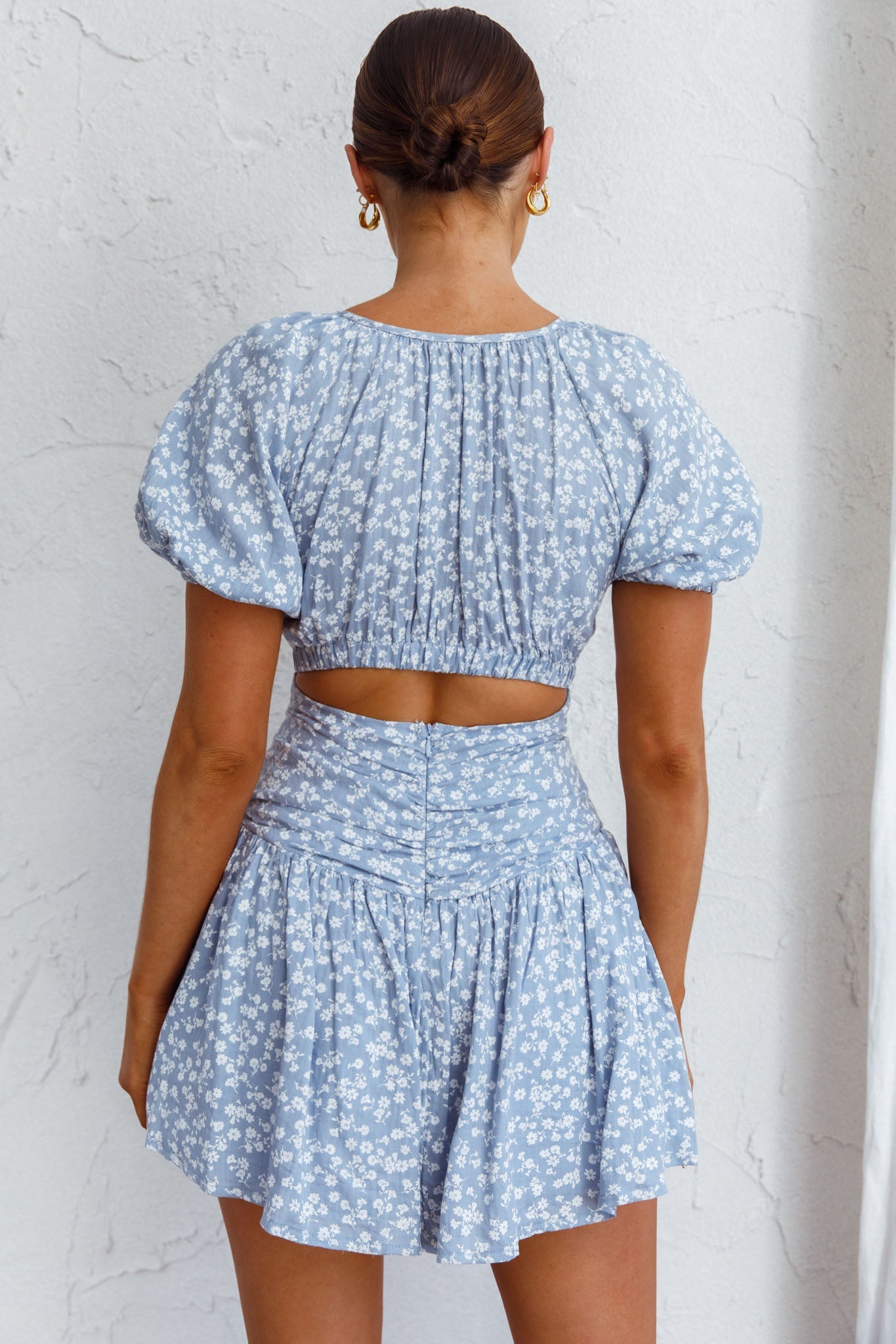 Your Moment Cut-Out Waist Dress Floral Blue by Selfie Leslie