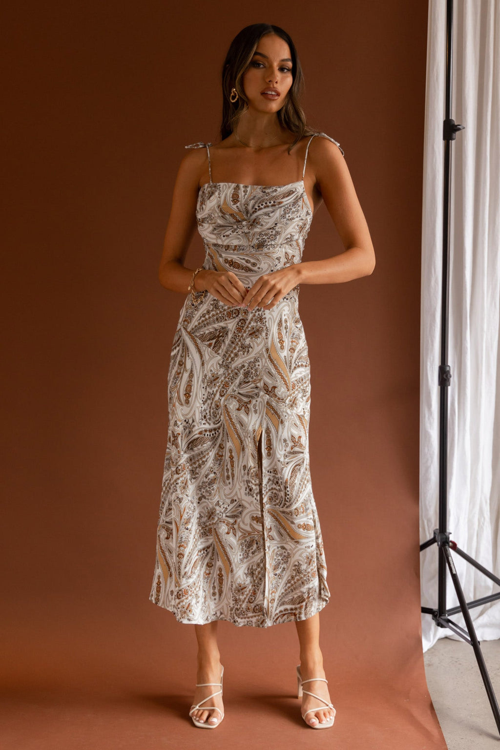 About Town Tied Shoulder Midi Dress Paisley White by Selfie Leslie
