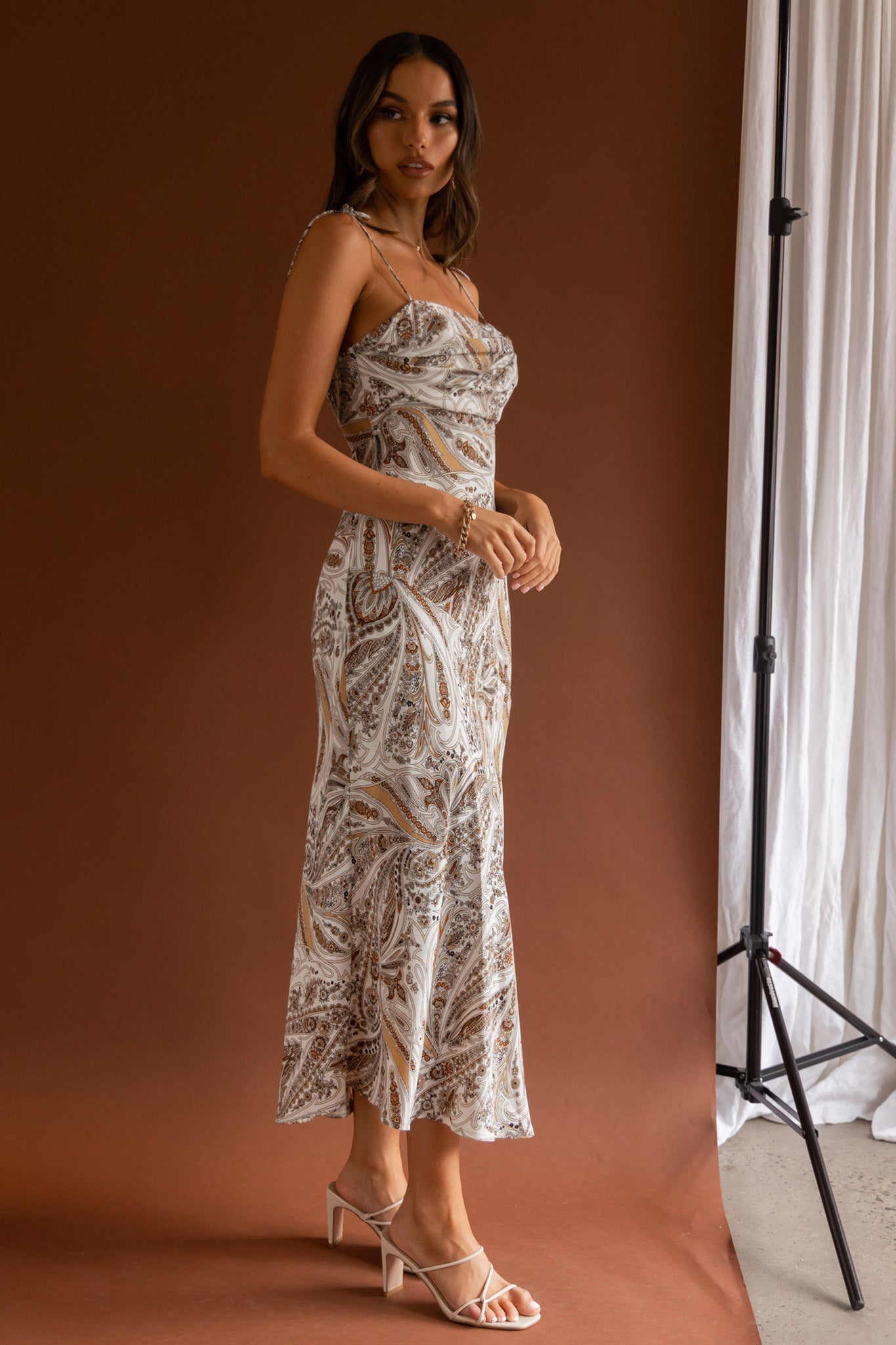 About Town Tied Shoulder Midi Dress Paisley White by Selfie Leslie