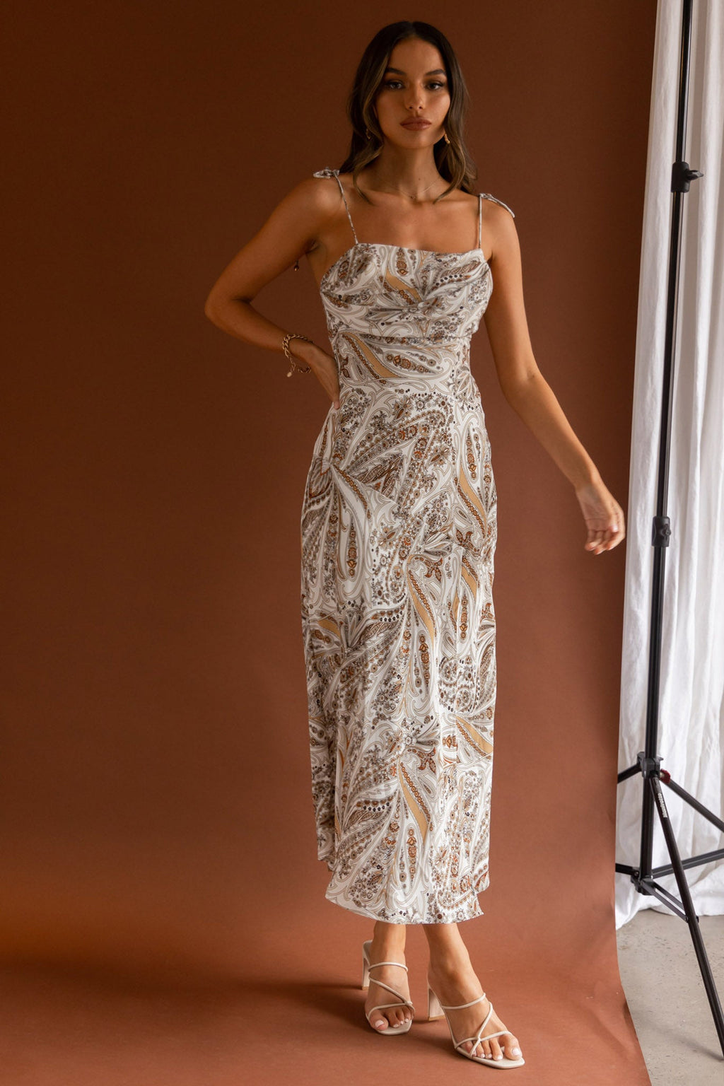 About Town Tied Shoulder Midi Dress Paisley White by Selfie Leslie