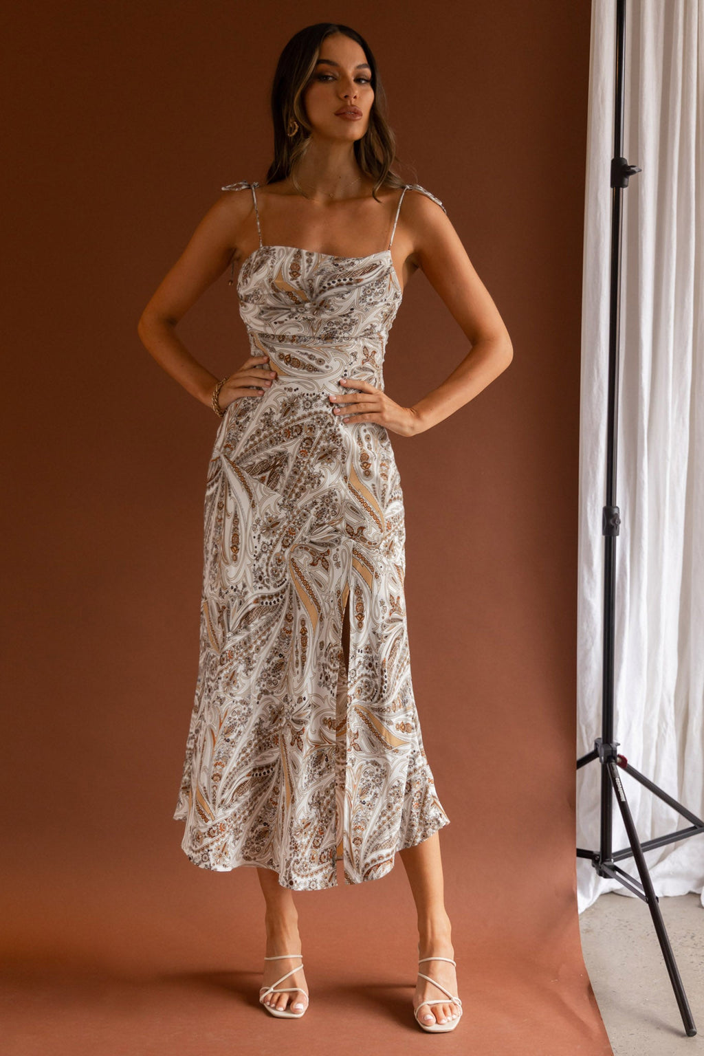 About Town Tied Shoulder Midi Dress Paisley White by Selfie Leslie