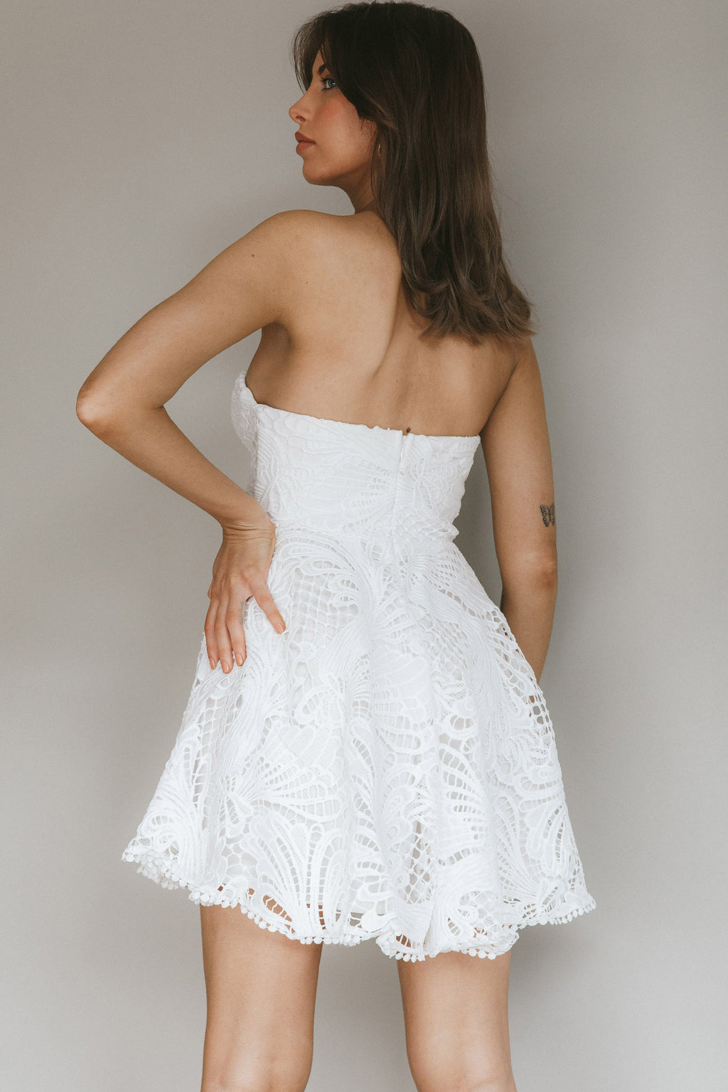 Cheyenne Sweetheart Neckline A-Line Dress White by Selfie Leslie Australia