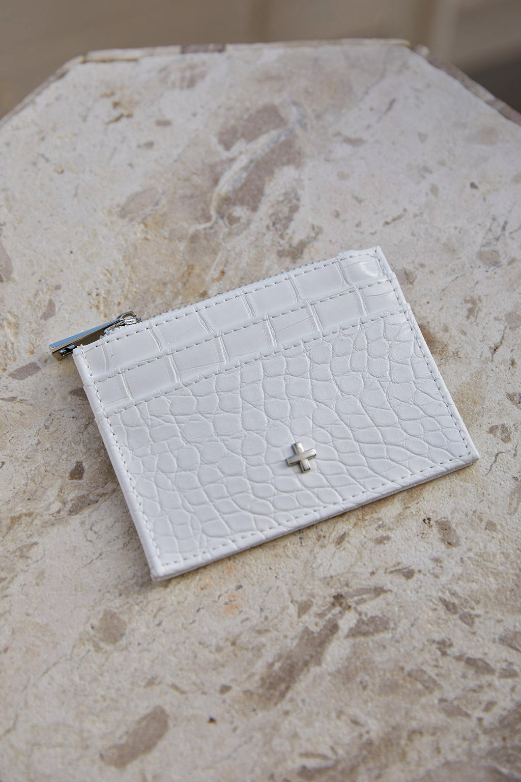 Raya Embossed Card Holder White by Selfie Leslie