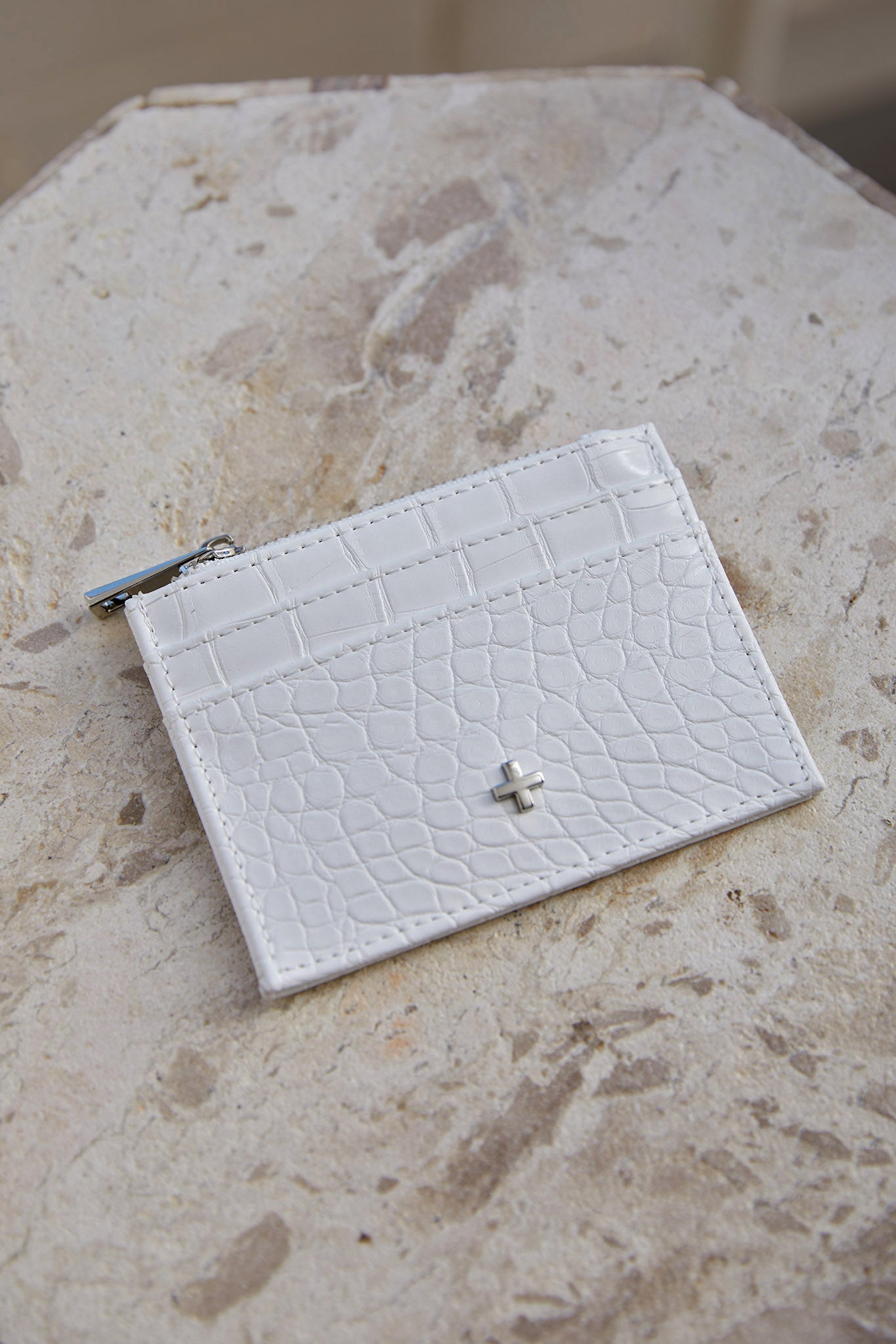 Raya Embossed Card Holder White by Selfie Leslie