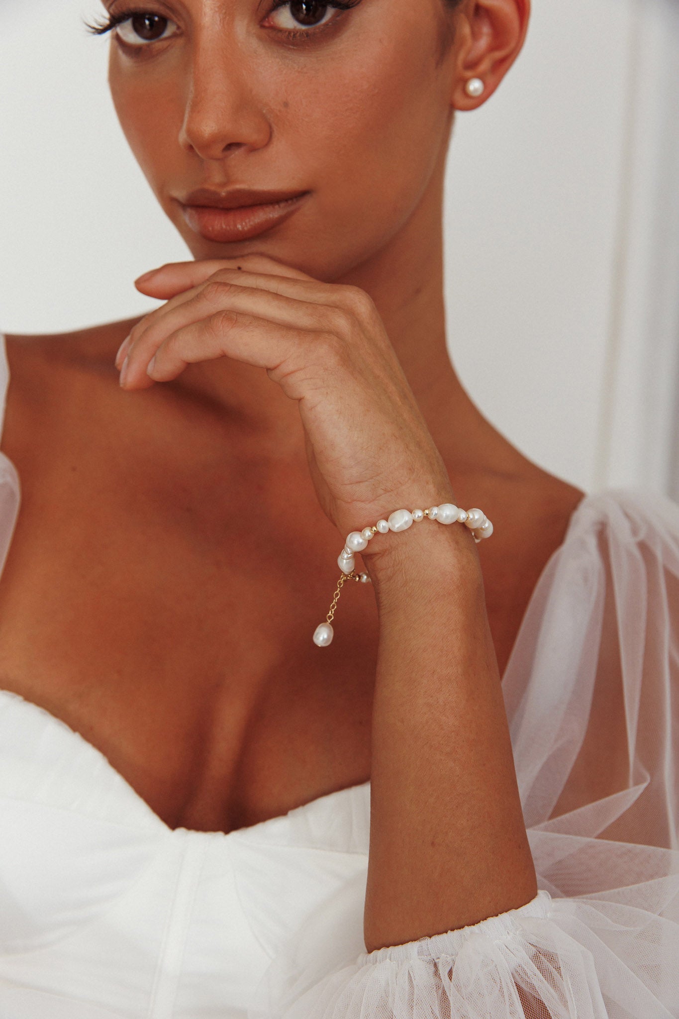 Chantel Baroque Pearl Bracelet Gold by Selfie Leslie Australia