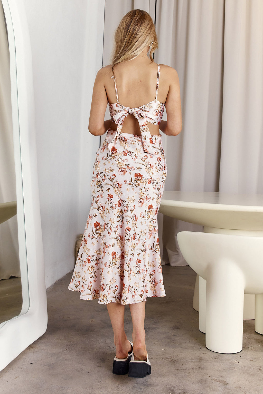Cariba Cut-Out Waist Midi Dress Floral Blush by Selfie Leslie Australia