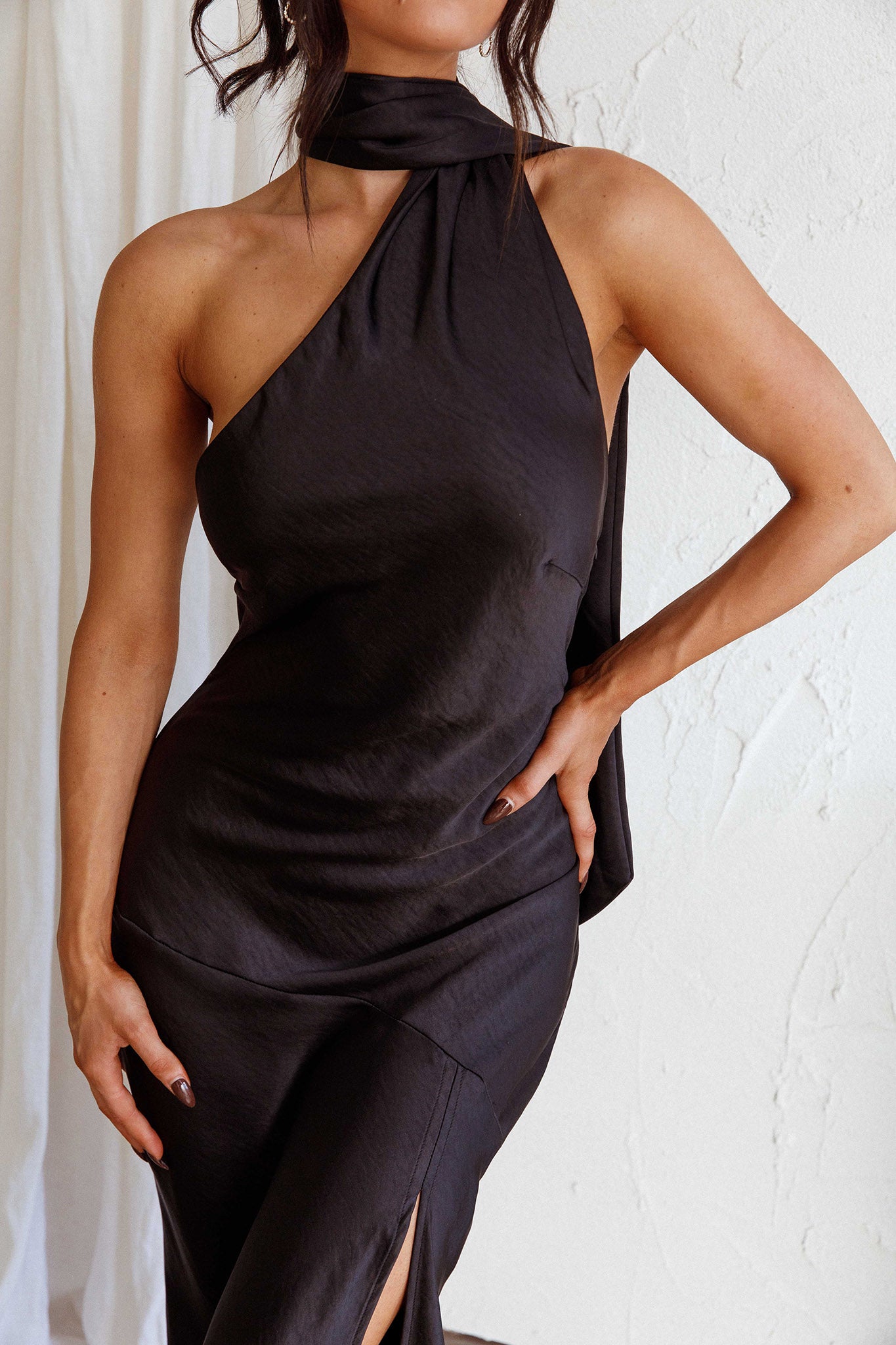 Italian Summer Tie Neck Midi Dress Black by Selfie Leslie Australia