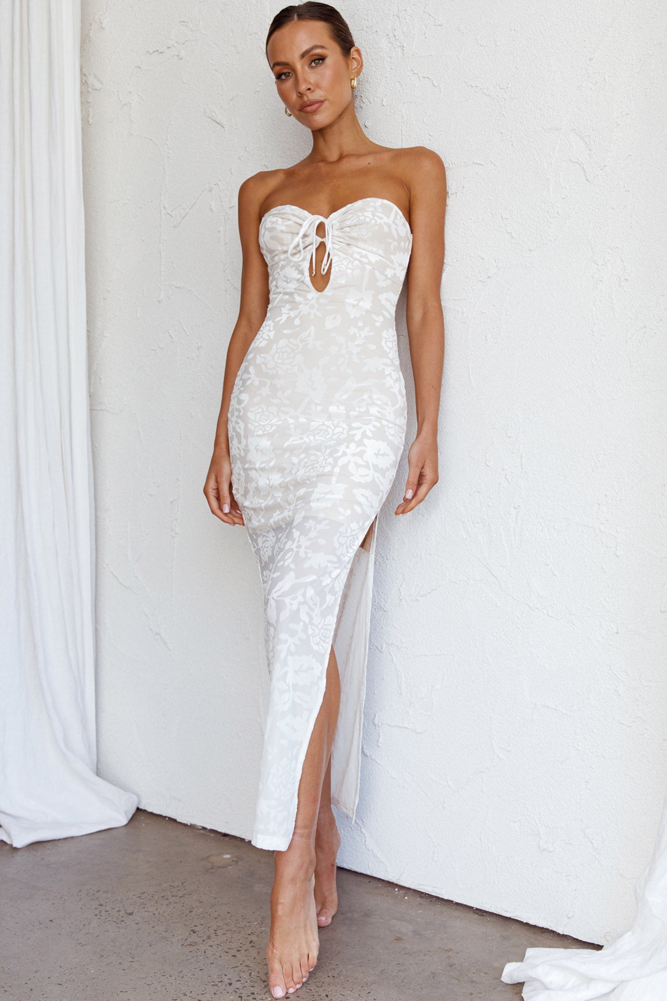 Sing To Me Keyhole Bodice Midi Dress White by Selfie Leslie Australia