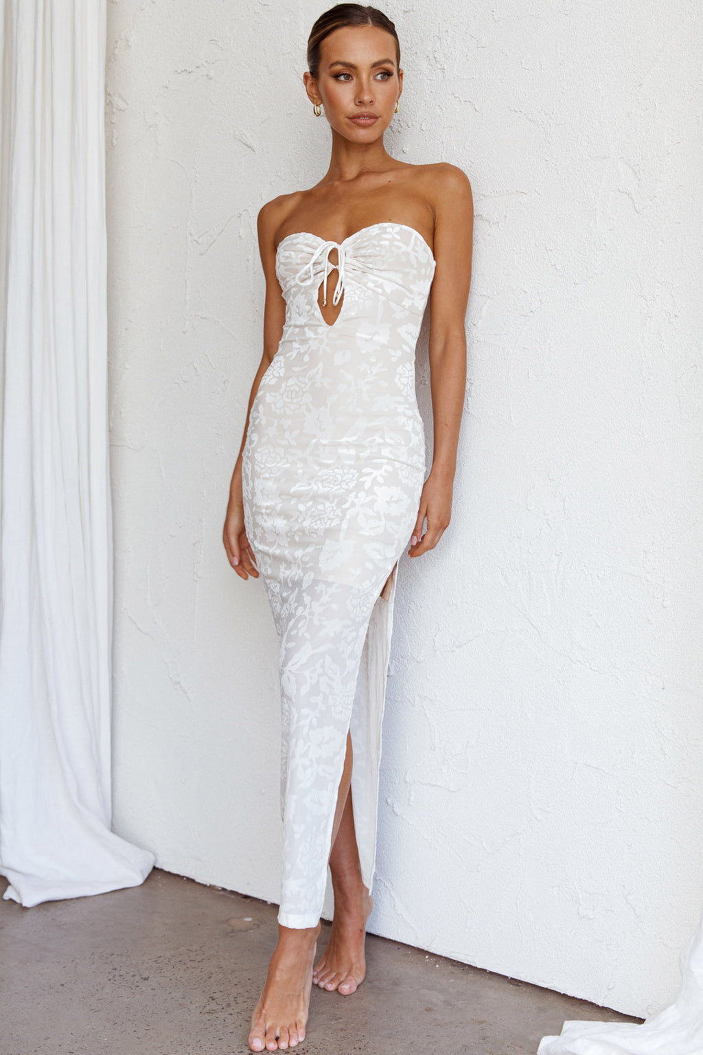 Sing To Me Keyhole Bodice Midi Dress White by Selfie Leslie Australia