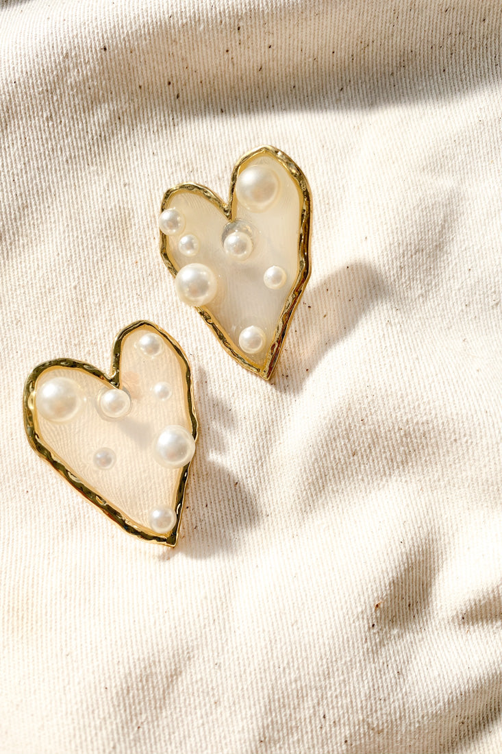 Hidden Treasures Heart Earrings Pearl by Selfie Leslie