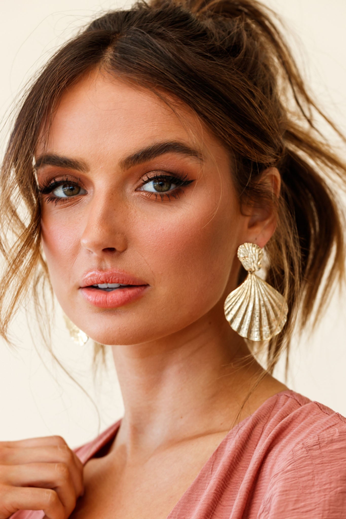 Calliope Shell Earrings Gold by Selfie Leslie