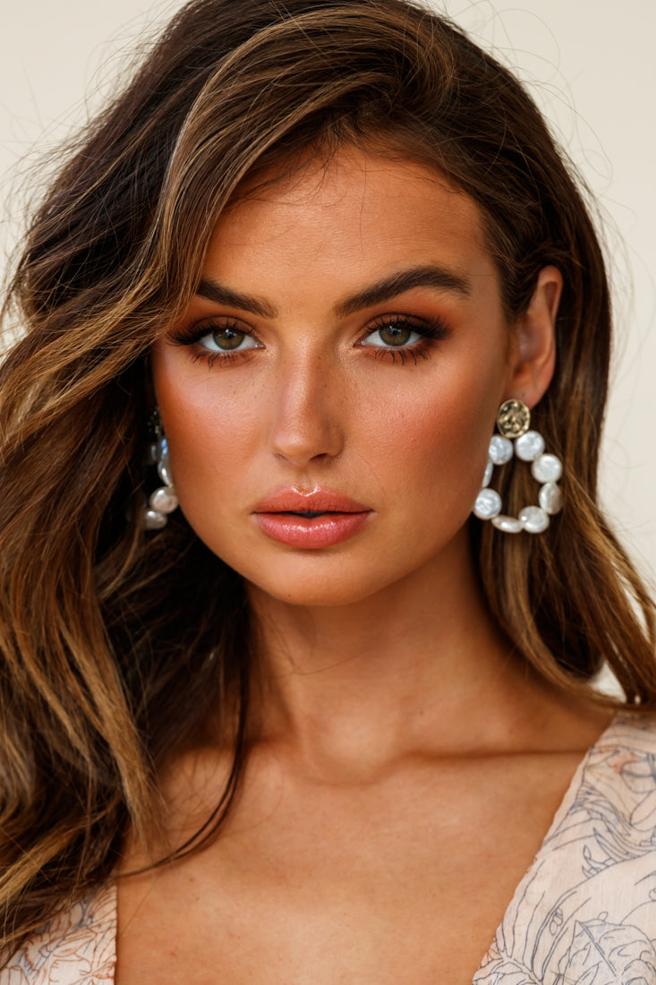 Cleo Circular Pearl Earrings by Selfie Leslie