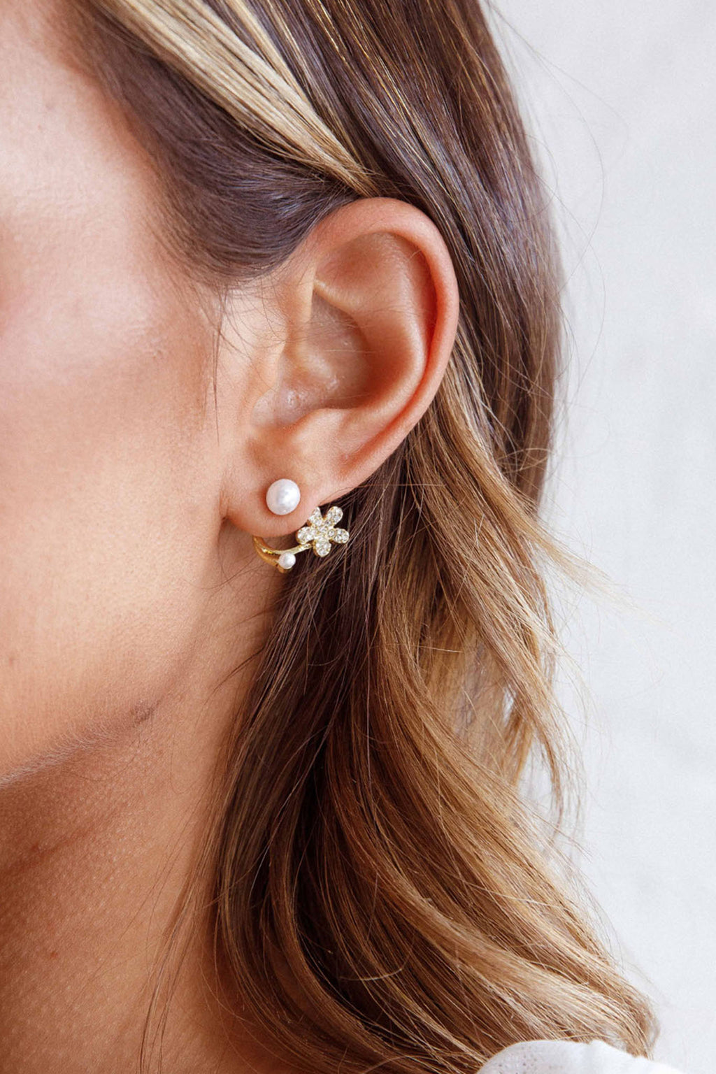 Dakota Pearl Earrings Gold by Selfie Leslie Australia