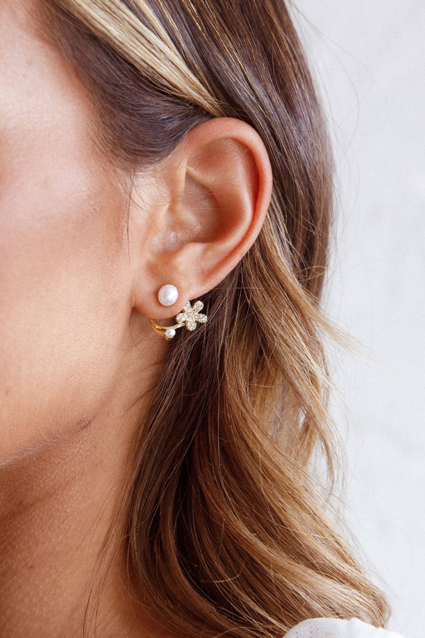 Dakota Pearl Earrings Gold by Selfie Leslie Australia