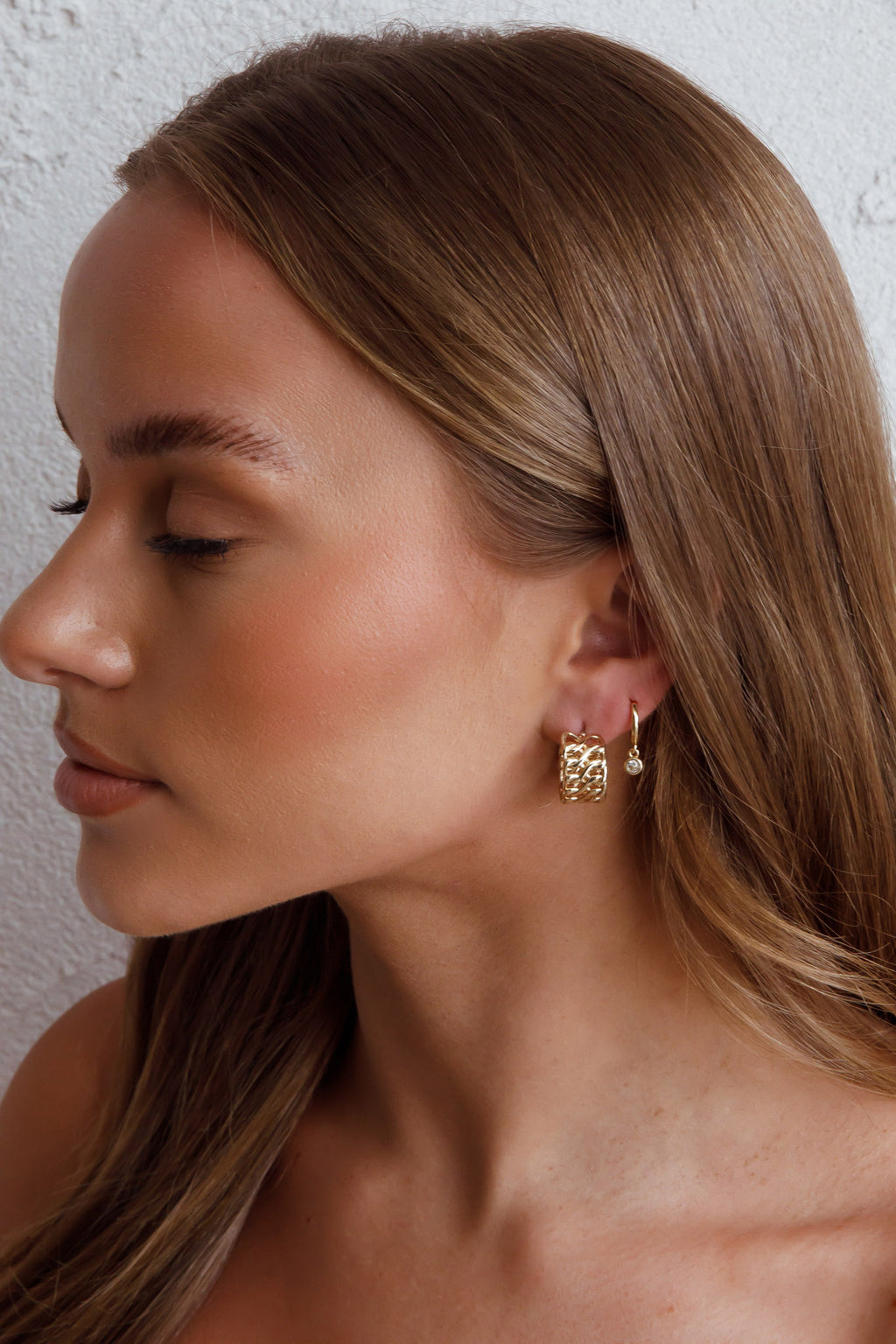 Damian Open Chain Hoop Earrings Gold by Selfie Leslie Australia