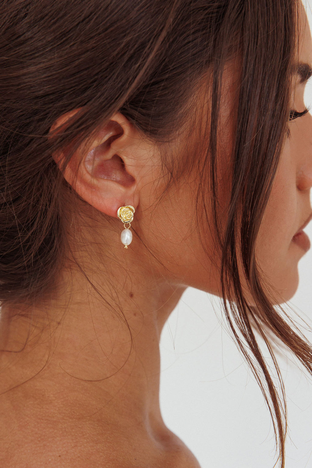 Le Jardin Flower Pearl Earrings Gold by Selfie Leslie Australia