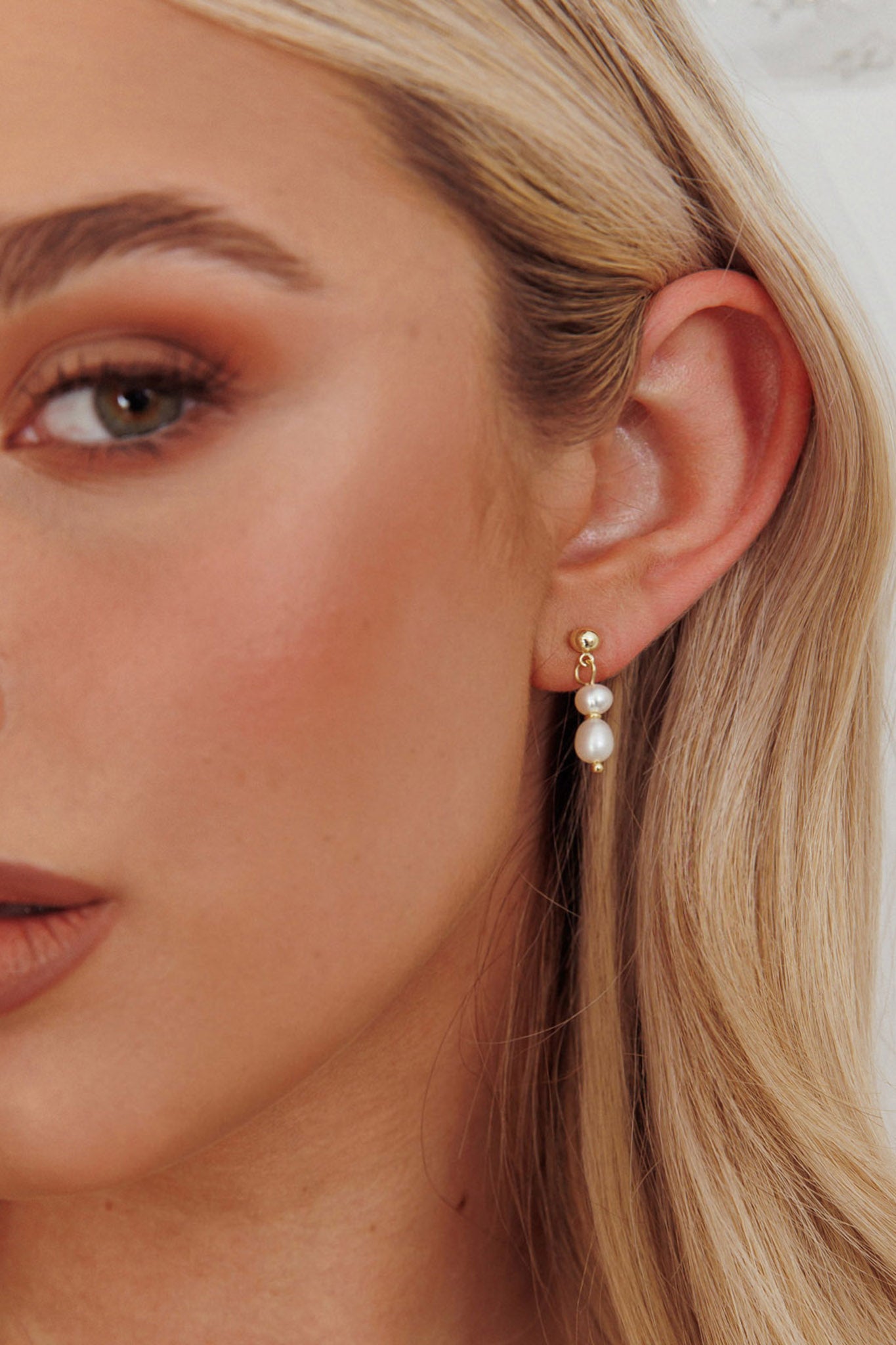 Julia Pearl Drop Earrings Gold by Selfie Leslie Australia