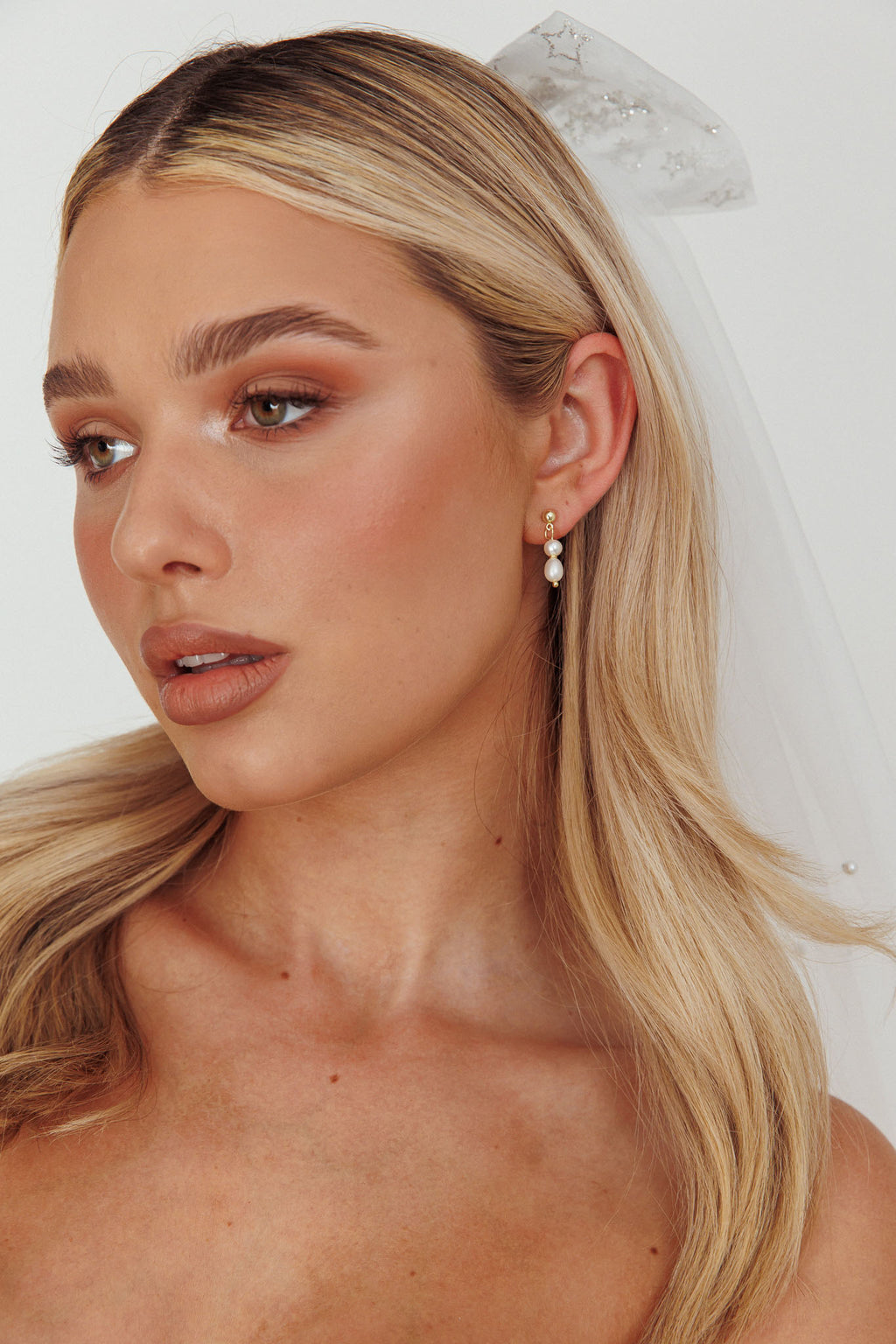 Julia Pearl Drop Earrings Gold by Selfie Leslie Australia
