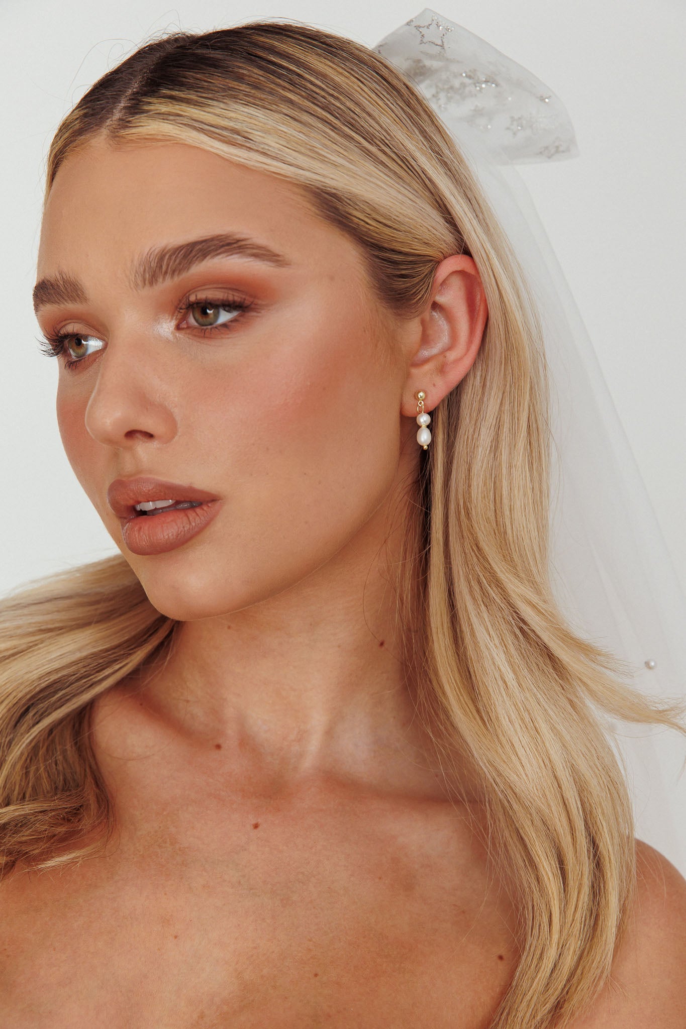 Julia Pearl Drop Earrings Gold by Selfie Leslie Australia