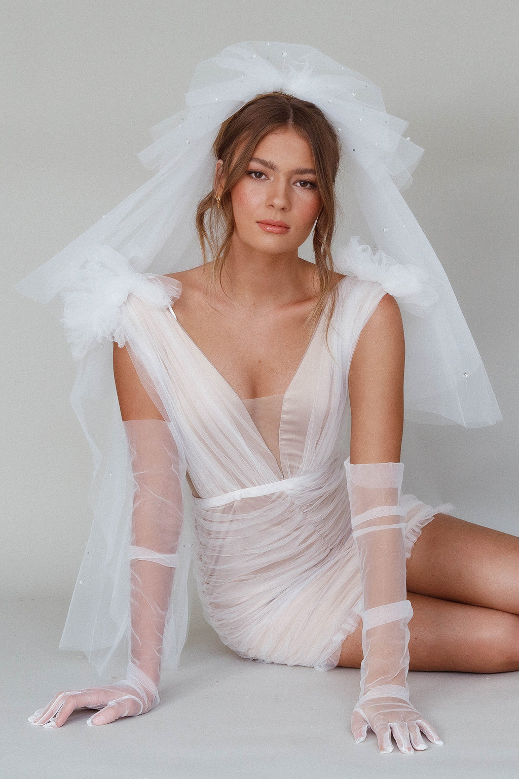 Diana Tulle Gloves White by Selfie Leslie Australia