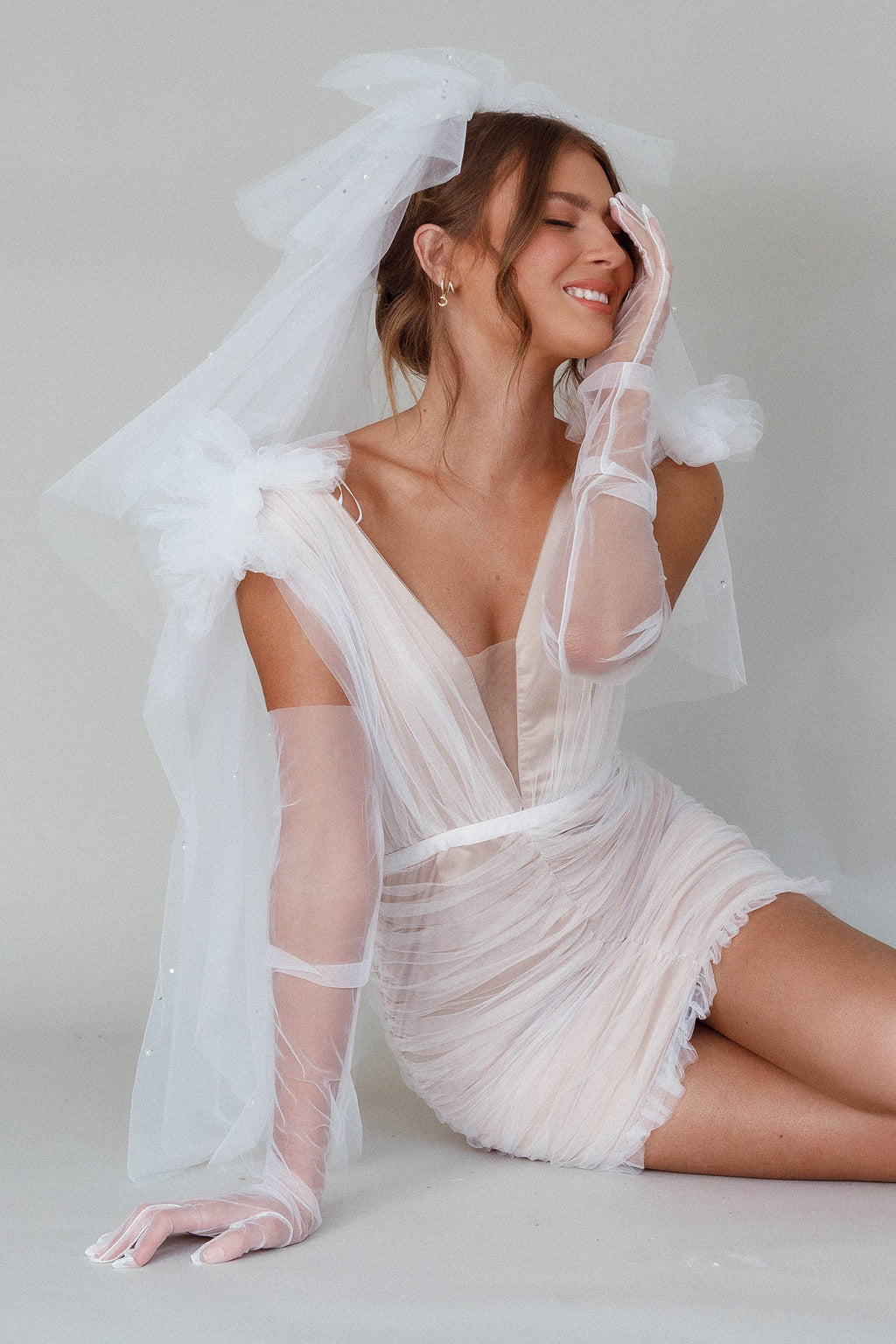 Diana Tulle Gloves White by Selfie Leslie Australia