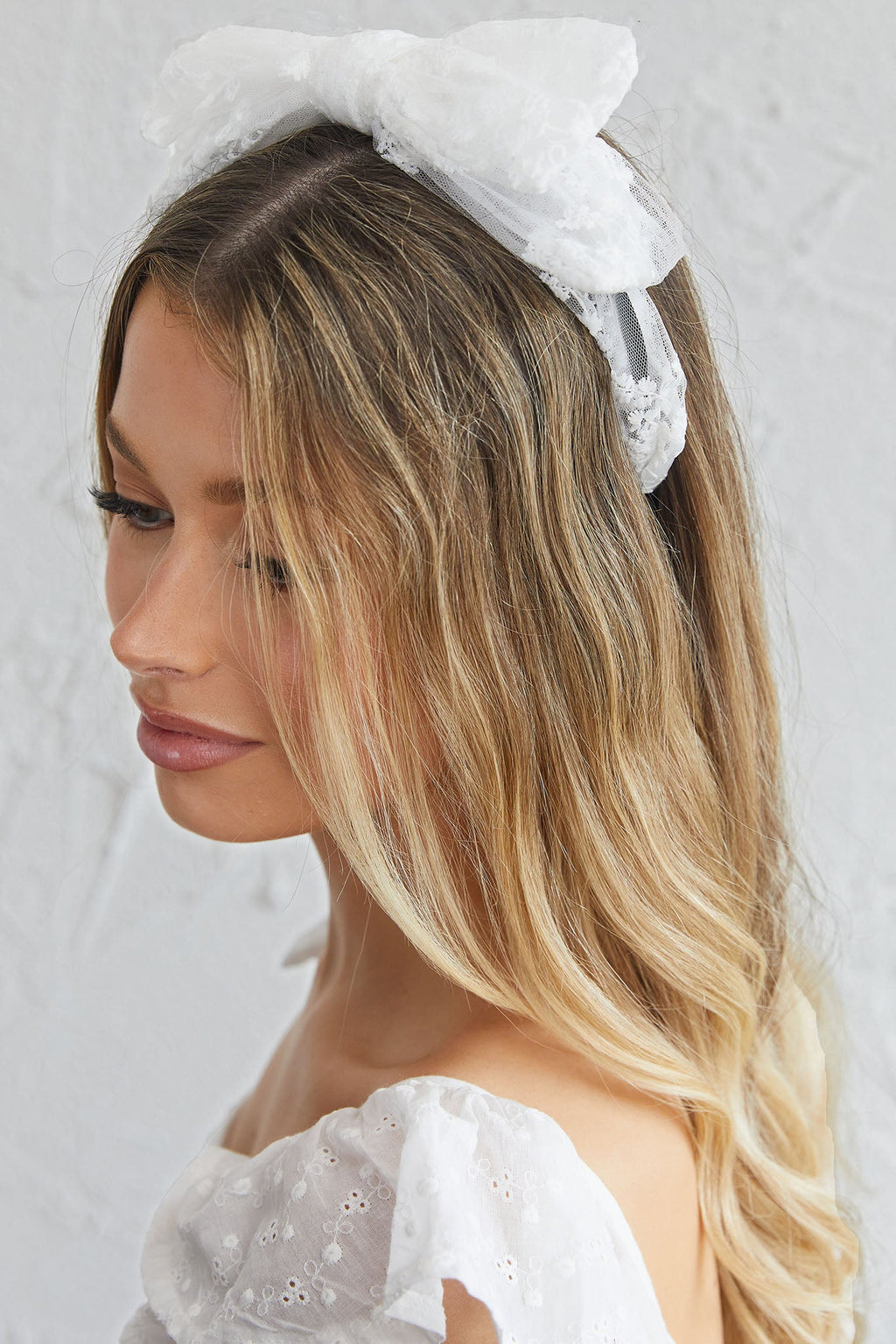 Alice Lace Bow Headband White by Selfie Leslie