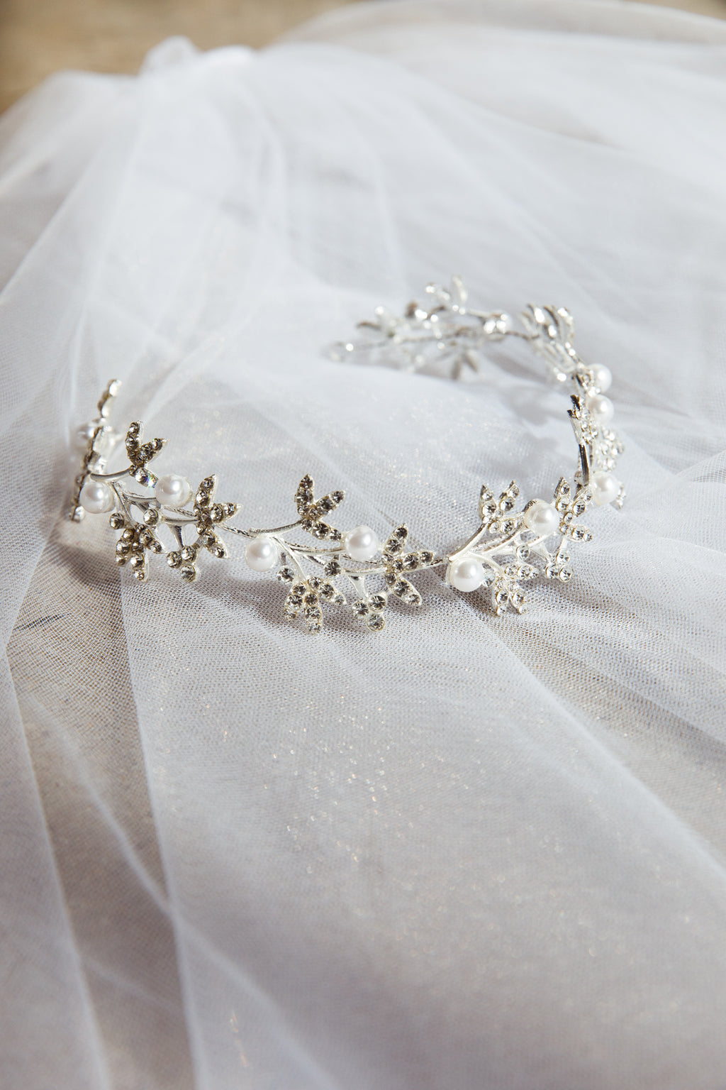 Leaves & Pearl Wire Headband Silver by Selfie Leslie Australia