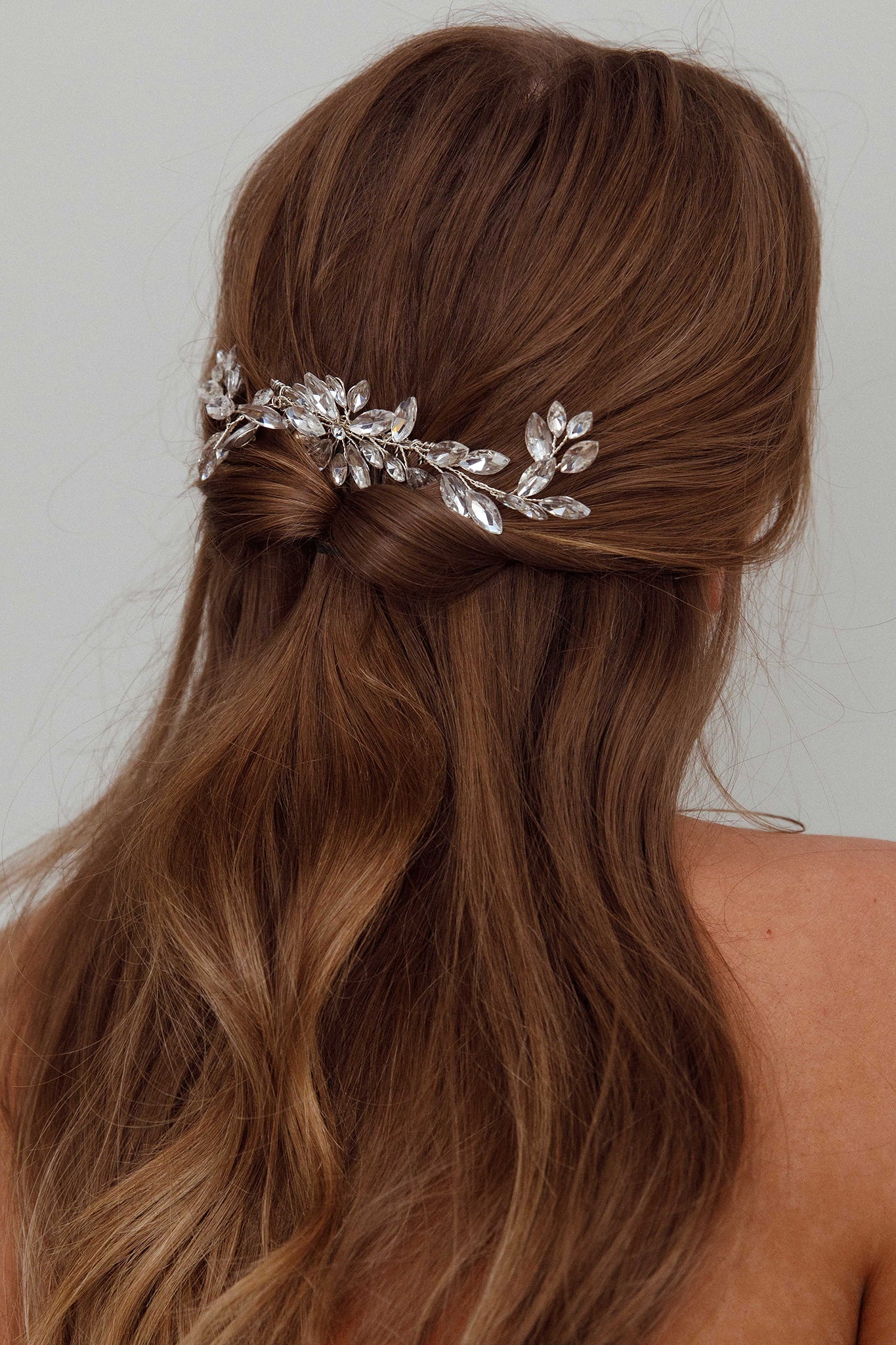 Flower & Crystal Hair Comb by Selfie Leslie Australia