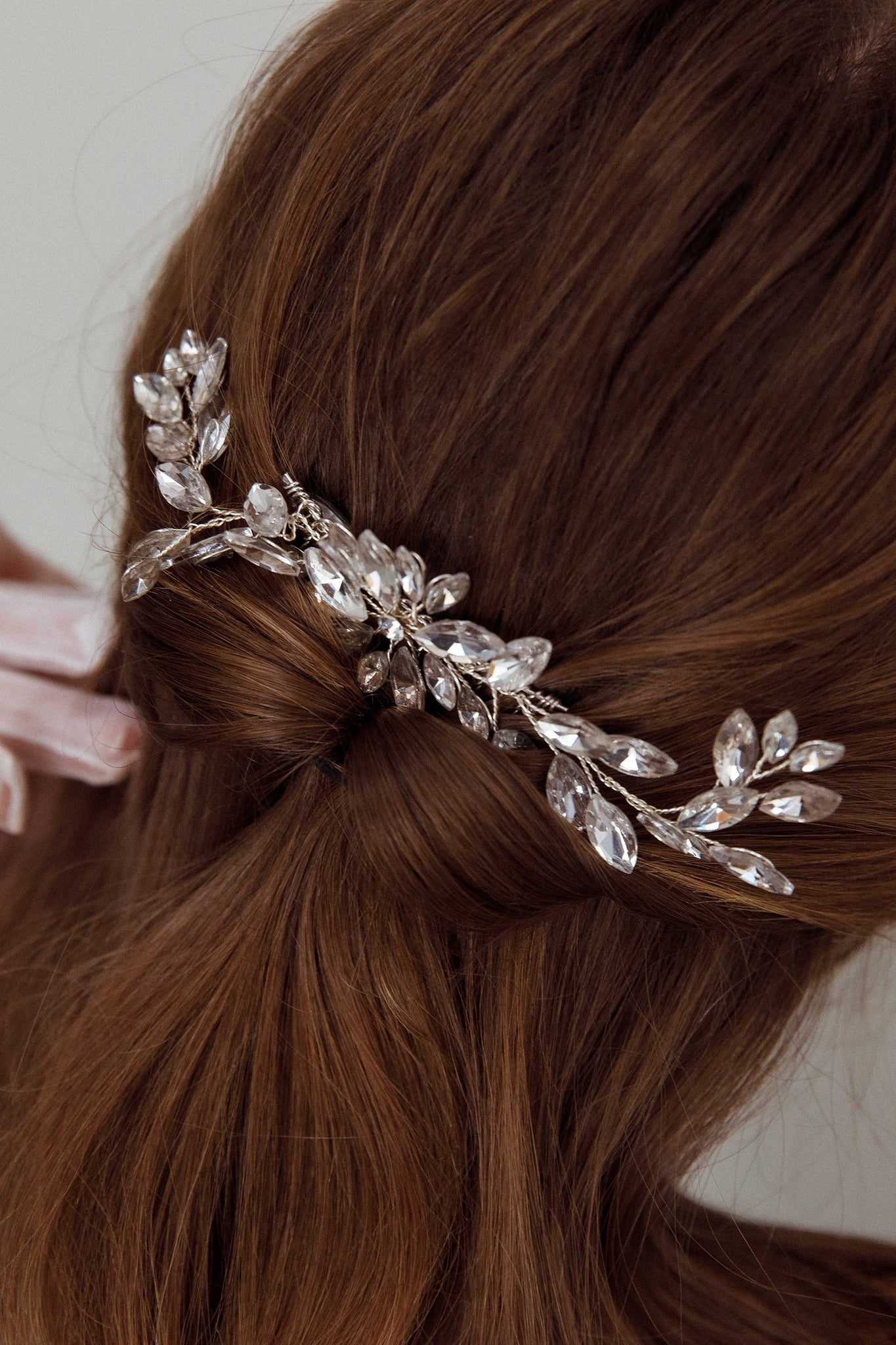 Flower & Crystal Hair Comb by Selfie Leslie Australia