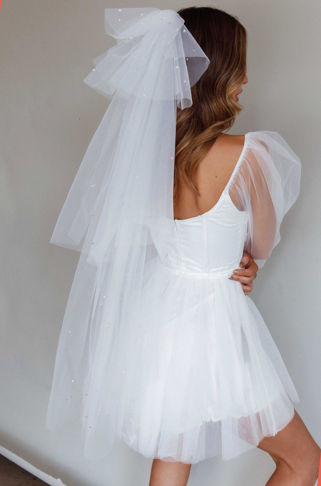 Unforgettable Pearl Veil White by Selfie Leslie Australia