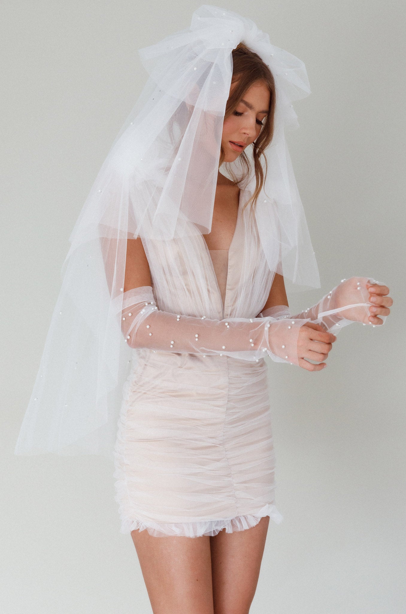 Unforgettable Pearl Veil White by Selfie Leslie Australia