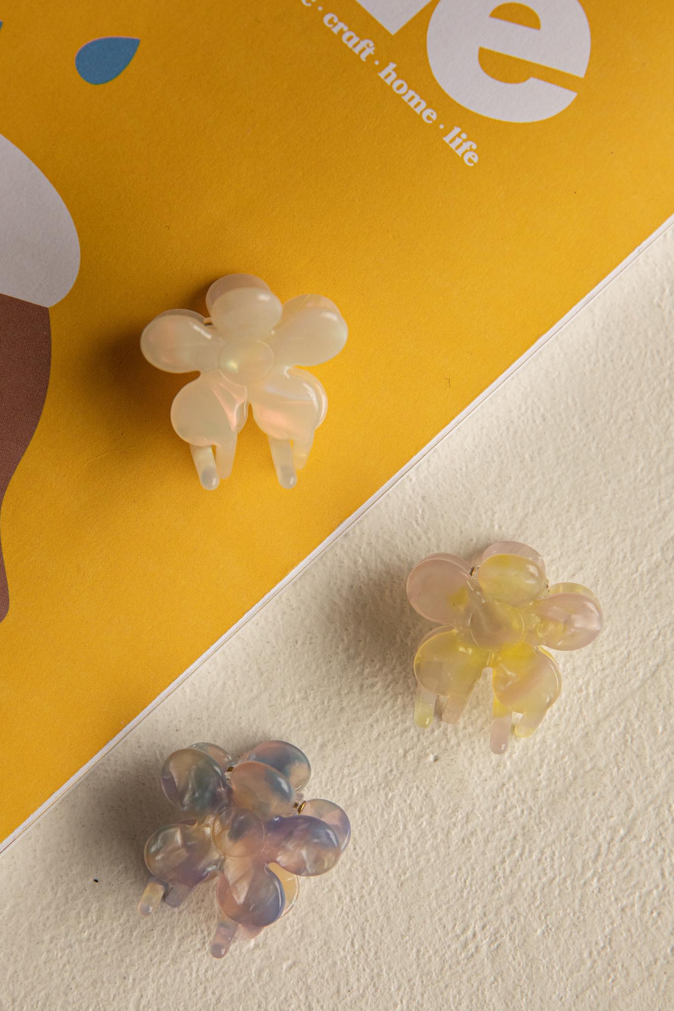 Blossom Flower Hair Clip White by Selfie Leslie Australia