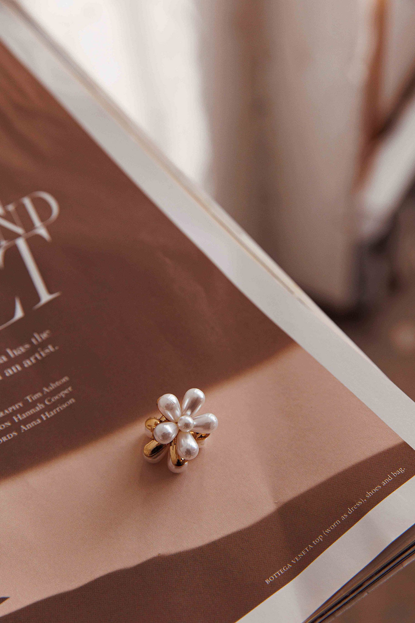 Aurelia Pearl Flower Hairclip Set by Selfie Leslie Australia