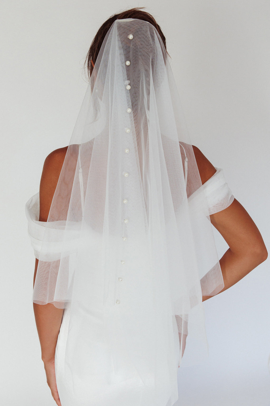Marina Pearl Accent Veil White by Selfie Leslie Australia