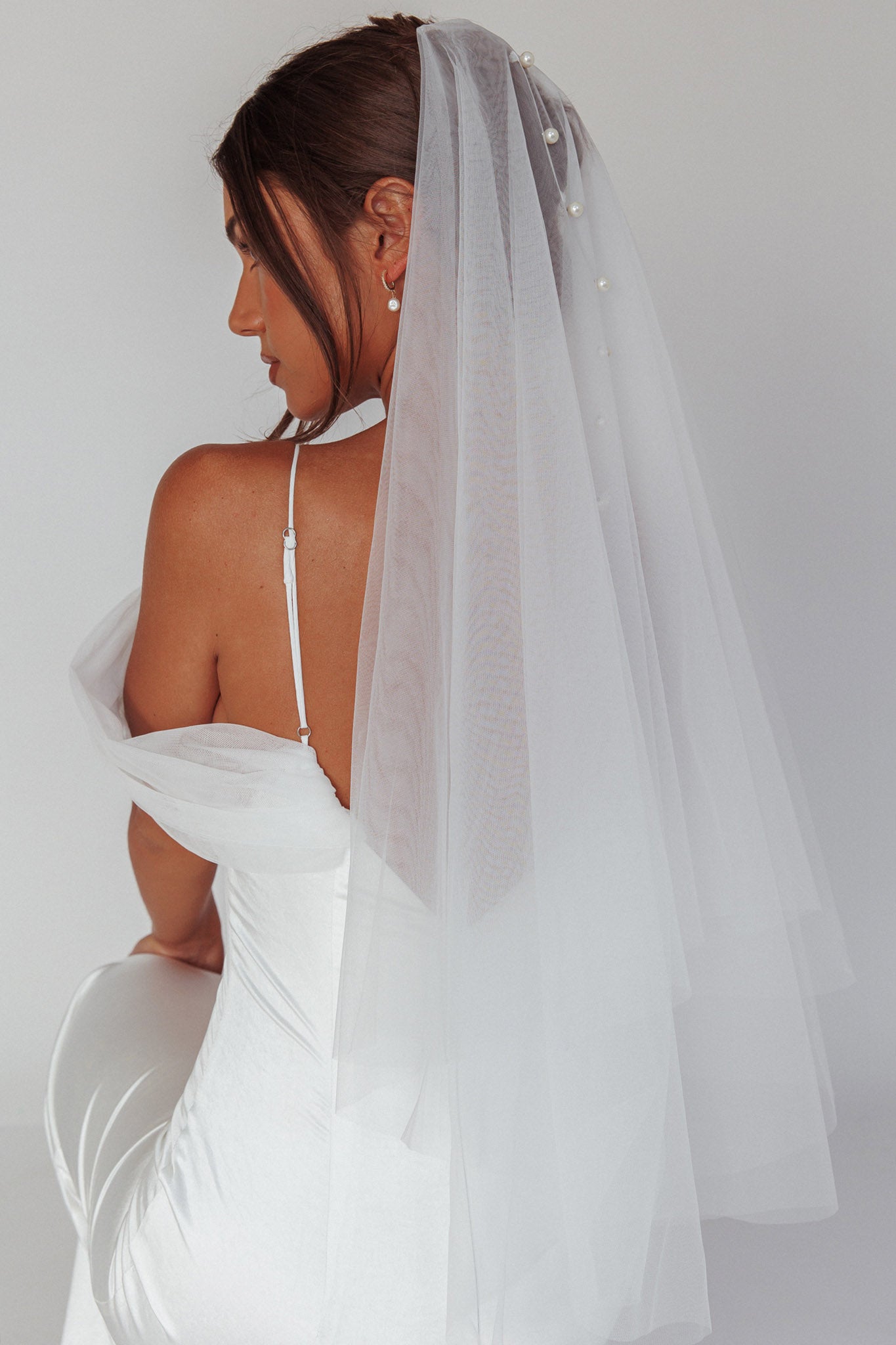 Marina Pearl Accent Veil White by Selfie Leslie Australia