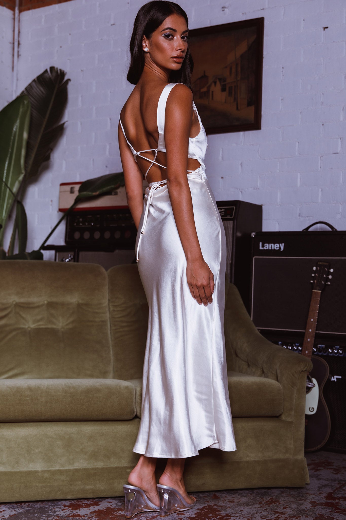 Belle Epoque Drawstring Bust Midi Dress Oyster by Selfie Leslie