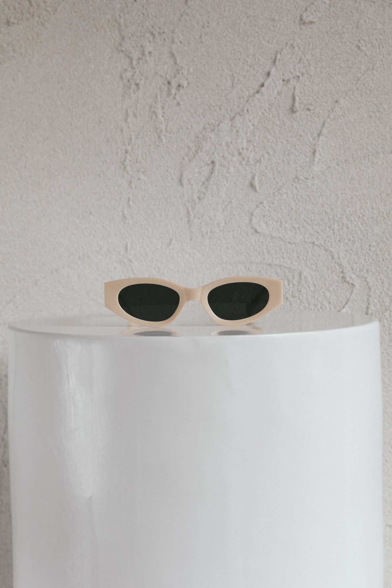 Regina Cat-eye Acetate Sunglasses Cream by Selfie Leslie Australia