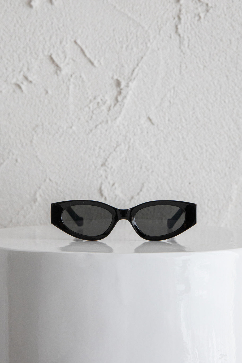 Janis Cat-eye Acetate Sunglasses Black by Selfie Leslie Australia