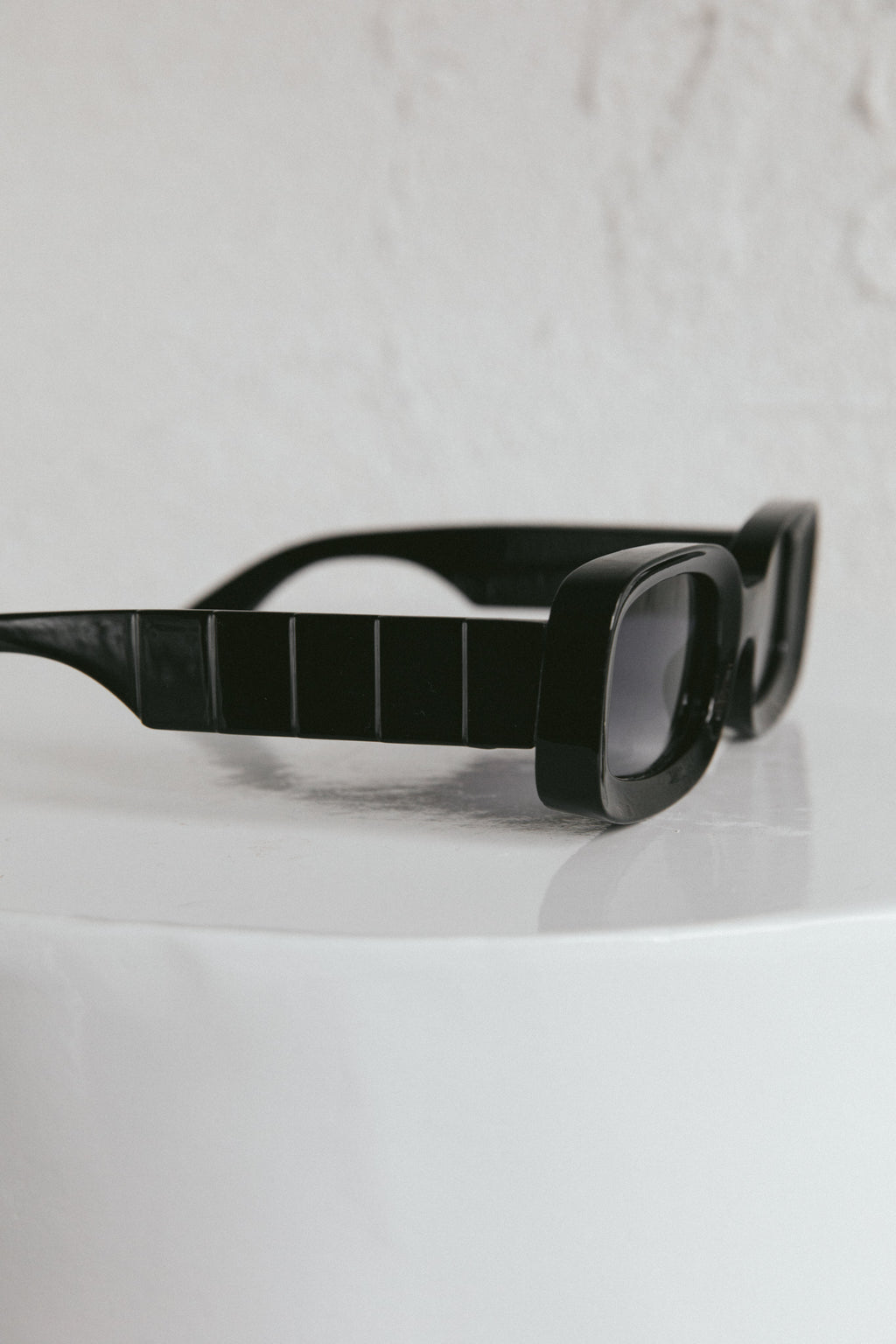 Zion Square Frame Sunglasses Black by Selfie Leslie Australia