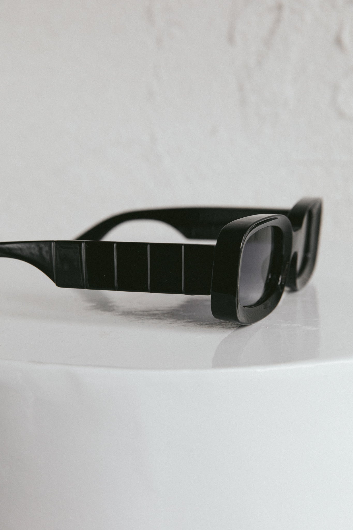 Zion Square Frame Sunglasses Black by Selfie Leslie Australia