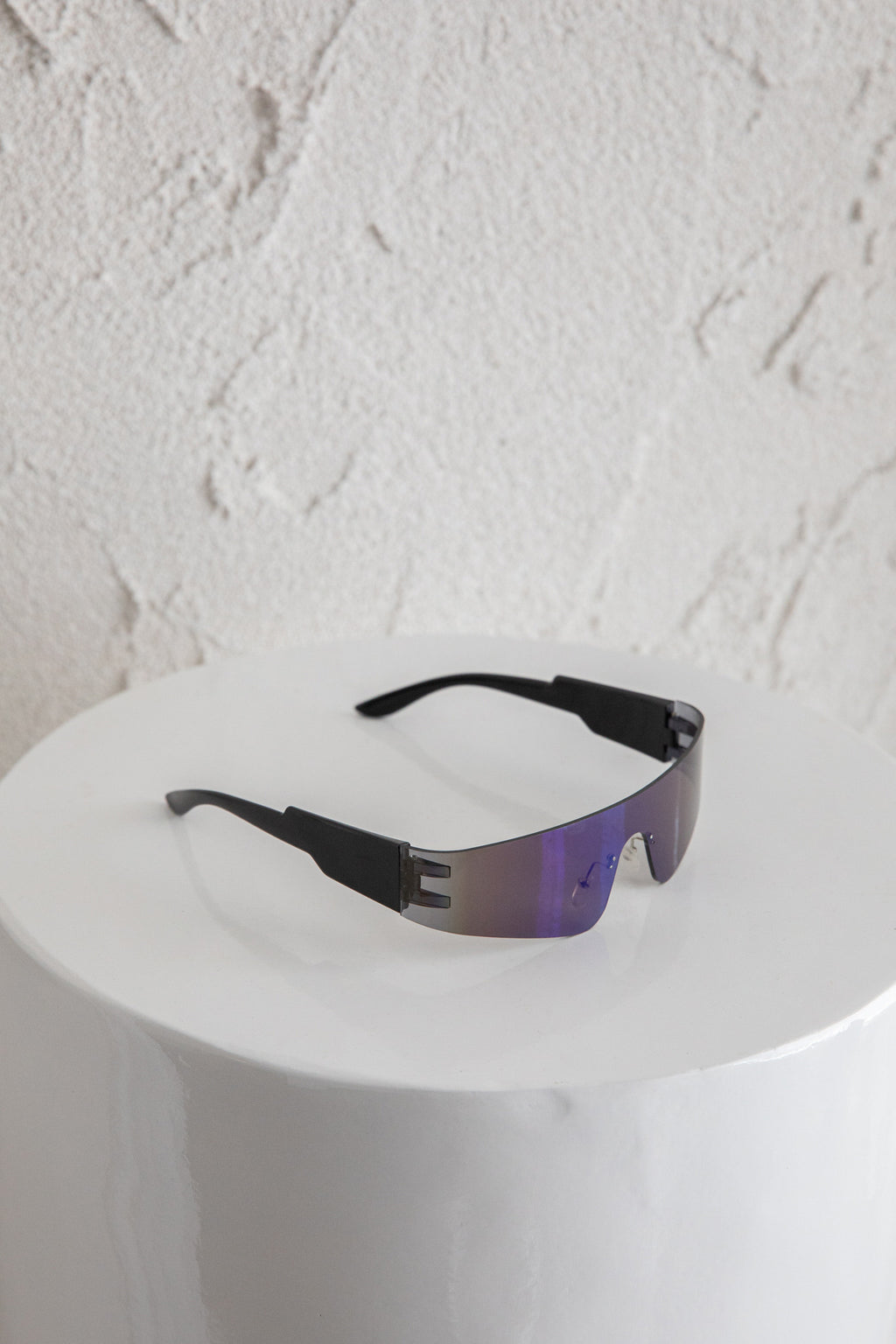 Riptide Oval Sunglasses Purple by Selfie Leslie Australia