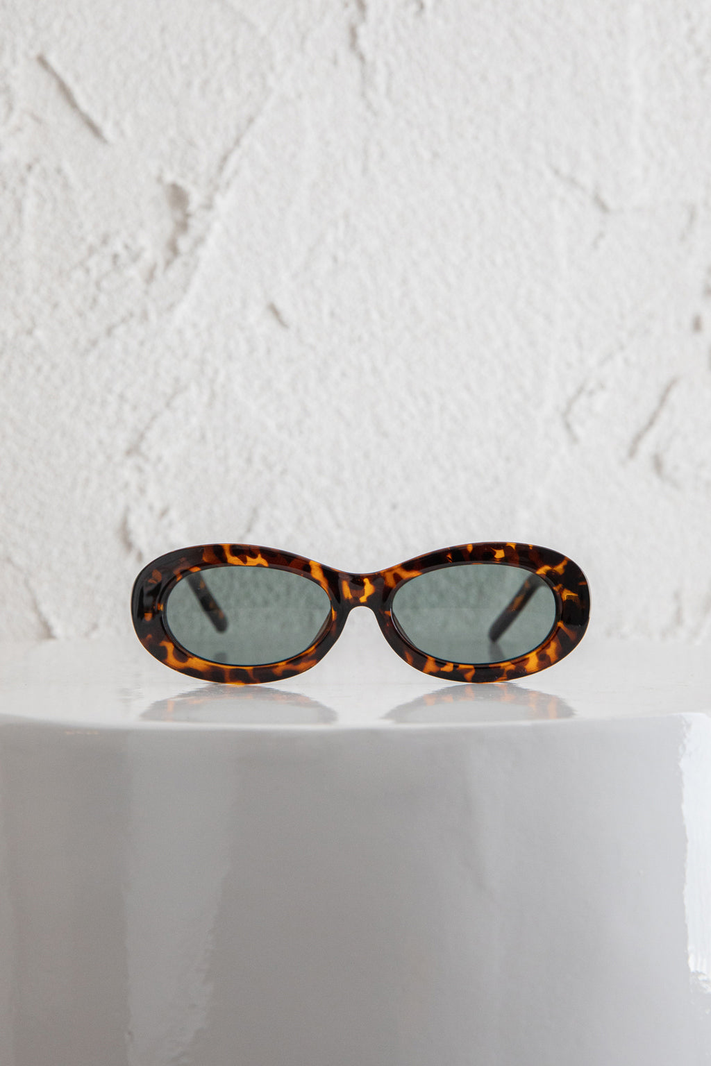 Riptide Oval Sunglasses Tort by Selfie Leslie Australia