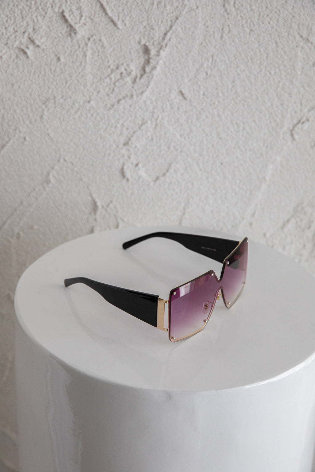 Fiery Square Frame Sunglasses Red by Selfie Leslie Australia